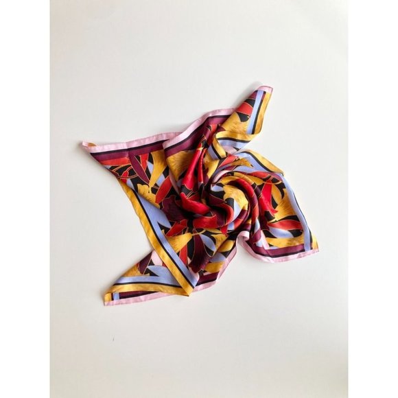 ANN TAYLOR Red Purple Yellow Blue Lily Floral Print Silk 25" x 25" Square Scarf - Picture 2 of 13